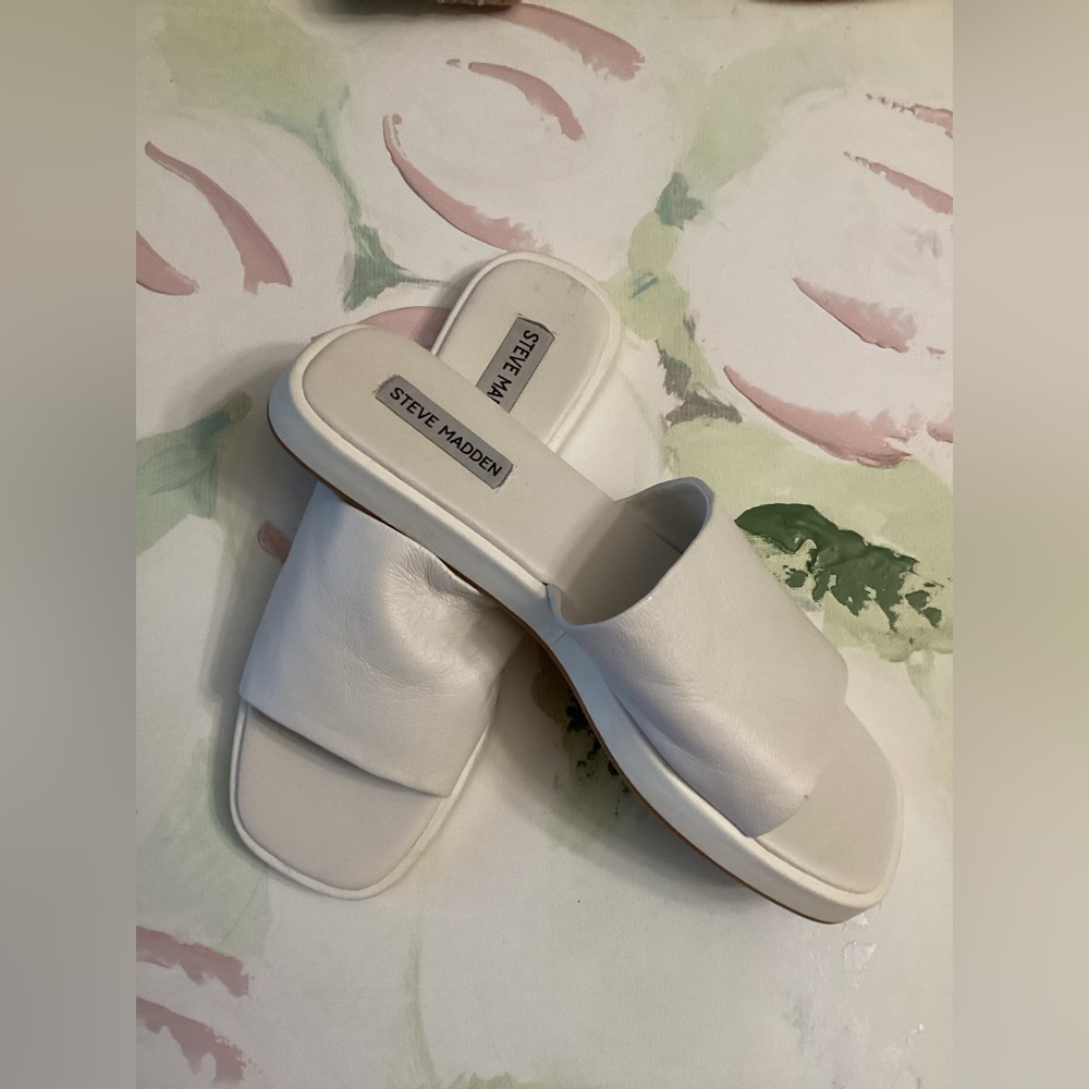 Steve Madden White Women's Slide Sandals Size 8